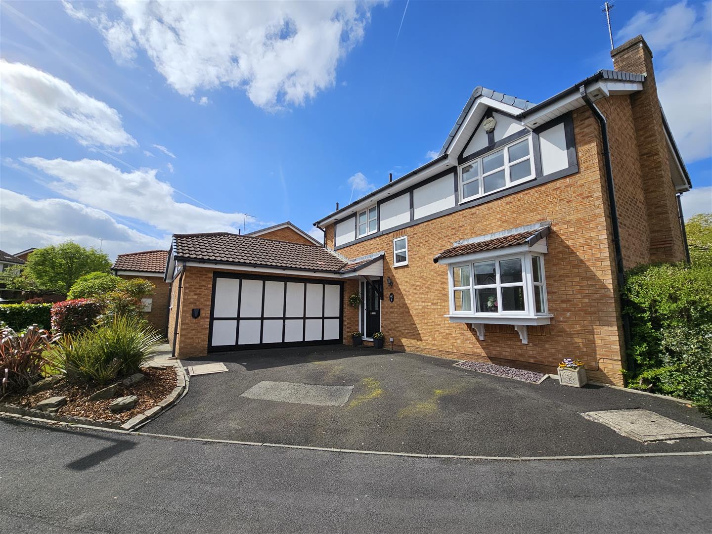 Wren Close, Macclesfield